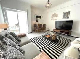 MHouse lease Cascais Spacious 3 BR Family next center