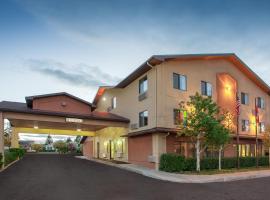 Super 8 by Wyndham Butte MT, hotel near Bert Mooney Airport - BTM, 