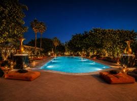 BLACK AMBER BOUTIQUE HOTEL, hotel en Lampi