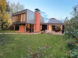 3 Bed in Leominster oc-w34380