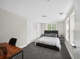 Bright and stylish fully furnished unit