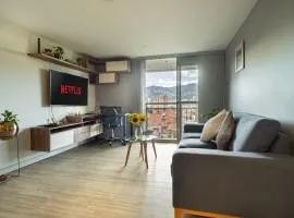 Modern 2BR Apartment AC Parking SPA area