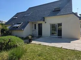 Les Hirondelles - Maison avec Plage a 100 metres, GR34
