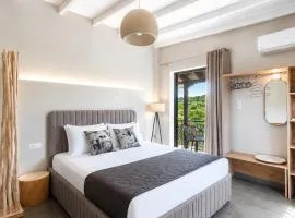 Room Nine 9 Beachfront Apartments