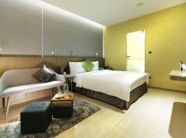 Beauty Hotels Taipei - Hotel B7, hotel in Taipei
