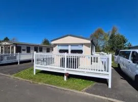 3 bedroom Caravan Craigtara