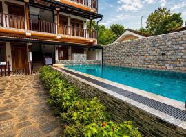 Villa Rosella Boutique Studios near Kabalana Beach, hotel a Ahangama