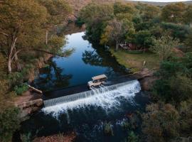 Mologa River Lodge, hotel a Rust de Winter