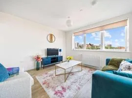 Modern 2Bed Flat with FREE Parking