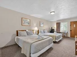Eagle Motel Suite 114