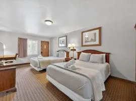 Eagle Motel Suite 117
