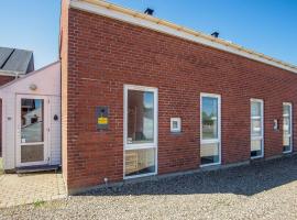 6 person holiday home in Rømø-By Traum, Hotel in Sønderby