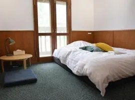 Yatsugatake Little Village Guesthouse