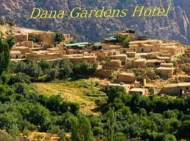 Dana Gardens Hotel, hotel a Dana