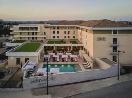 Mercure Avignon TGV Hotel & Spa, hôtel à Avignon