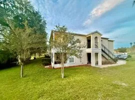 Grand Holiday 3BR Palms Condo near Disney Parks