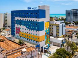 ibis budget Maceió Pajuçara, hotel in Maceió
