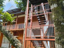 VARIYATH HOMESTAY THIRUNELLi, hotel em Thirunelli