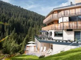 Hotel Zirbenhof