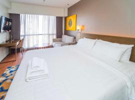 Light Premium Suites, Novotel Acqua Manila near Makati, hotel sa Maynila