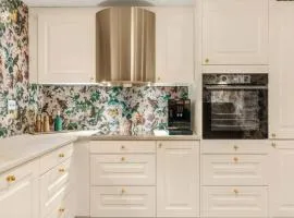 Home With Southern Charm In Flekkefjord