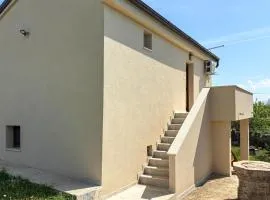 Beautiful Apartment In Zgaljici With Wifi