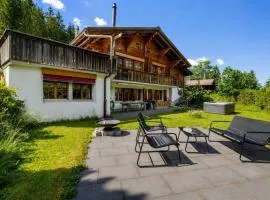 Hot Tub and Sauna Stay with Garden Views and near Gondola