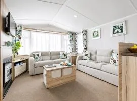 Beautiful St Andrews Holiday Home on the beach Walk to the Old Course