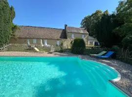 Le Pigeonnier piscine privée proche de Sarlat