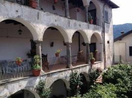 Casa Clerici - Cà del merican, hotel v destinaci Nonio