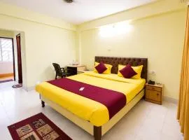The Sea Facing Hotel Asish Bollywood Premium Near Sea Beach Puri