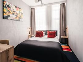 Hotel Polonez, hotel di Kraków
