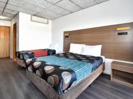 Elkira Court Motel