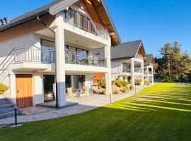 Domki i Apartamenty Wypoczynkowe z jacuzzi Lidzbark, hotel a Lidzbark