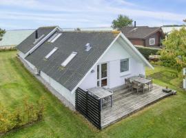 Holiday Home Jolanta - 20m from the sea by Interhome, Hotel in Malling