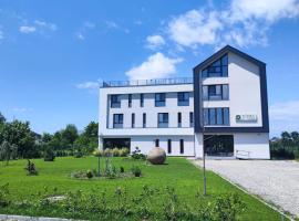 INDRA WELLNESS Retreats and Spa, hotel u gradu Samurcaşi
