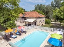 Maison De Charme Avec Sa Piscine