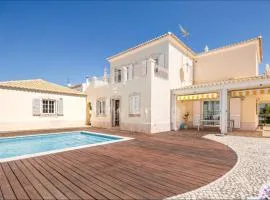 Casa Marina V4 by YHA