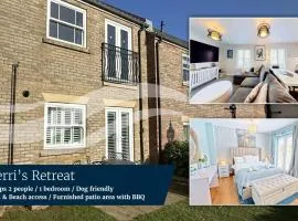 Terris Retreat - Part of the The Bay Filey Holiday Village with pool, gym and direct beach access, pub, restaurant, tennis and meadows walks