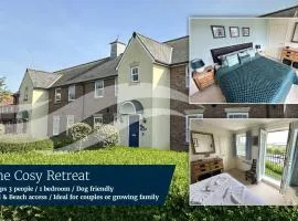 The Cosy Retreat - Part of the The Bay Filey Holiday Village with pool, gym and direct beach access, pub, restaurant, tennis and meadows walks