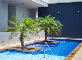 Moderno Apartamento en Ambar Roca - Rodadero, Hotel in Rodadero
