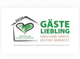Pumphuts Scheune Ferienwohnungen Nr 1 - 4 beim Freizeitpark Plohn, Hotel in Lengenfeld