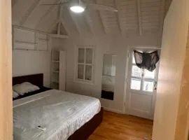 Chill room front sea