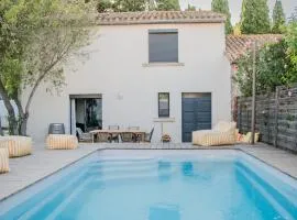 Maison Nomade piscine privée, parking et clim