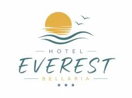 Hotel Everest
