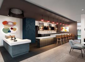 Atwell Suites Panama City Beach Southeast by IHG, hotel in Panama City Beach