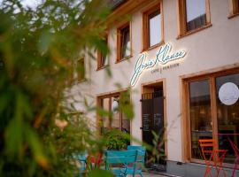 Josis Klause Café I Pension, Hotel in Albstadt