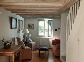 Charming secluded house with private pool