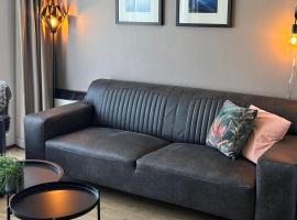 Appartement Ut & Thus, Resort Amelander Kaap, מלון בהולום