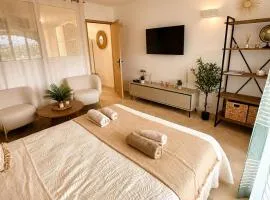 Marina Cozy Studio - Near Port & Beach